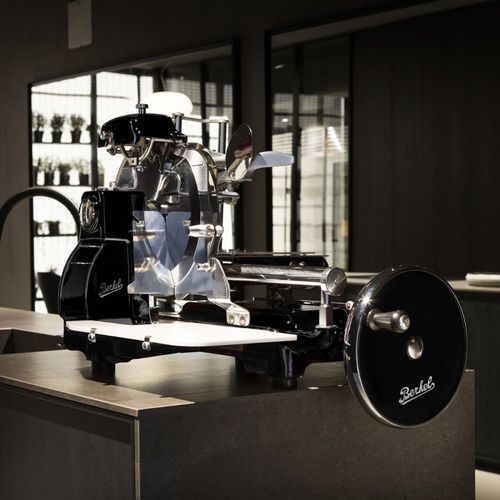 Ломтерезка для мяса - FLYWHEEL BS300 BLACK - Berkel - ручная / для профессионального использования / с дисковым ножом