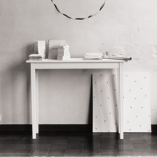 Современный стол-консоль - TABLE BLANCHE - BULO - из дерева / с основанием из древесины / прямоугольный