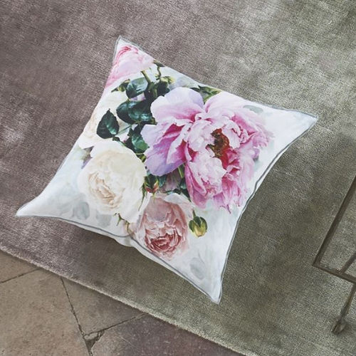 Квадратная подушка - TOURANGELLE PEONY - DESIGNERS GUILD - в цветочек / из льна / многоцветная