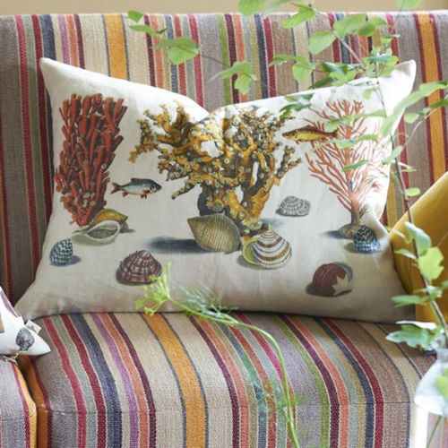 Прямоугольная подушка - SEA LIFE CORAL - DESIGNERS GUILD - с рисунком / из льна / многоцветная