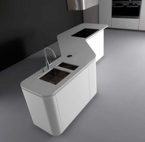 Современная кухня - Sinuosa - EFFETI INDUSTRIE - из фанерованной древесины / из алюминия / из Fenix NTM®