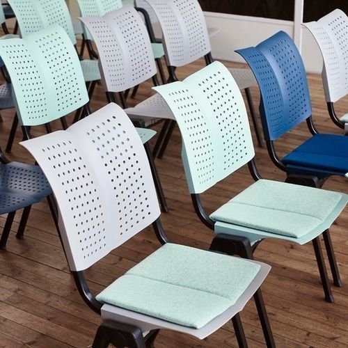 Современный стул для конференций - CONVENTIO WING 9821 - HÅG - для интерьера / из пластика / с основанием из металла