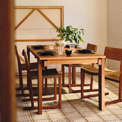Современный обеденный стол - Ainsley - West Elm - из цельной древесины / из фанерованной древесины / из ели