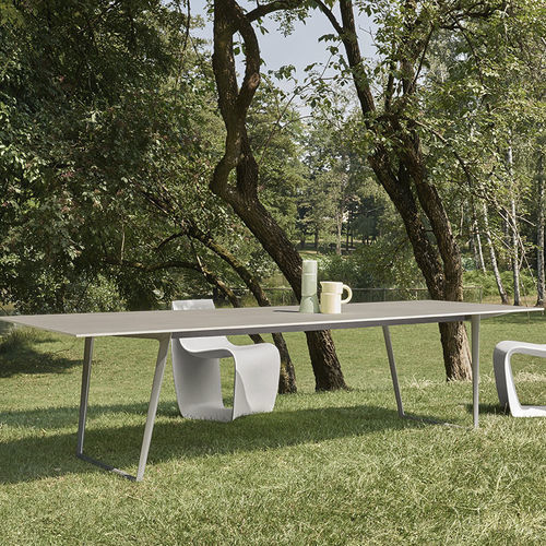 Современный стол - AXY  - MDF Italia - из дерева / из керамики / из Fenix NTM®