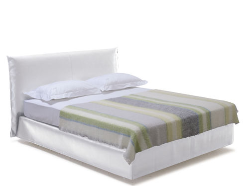 Изголовье кровати для двуспальной кровати - SAVOY 21 + LOFT - H - SCHRAMM - современное / из ткани / обитое