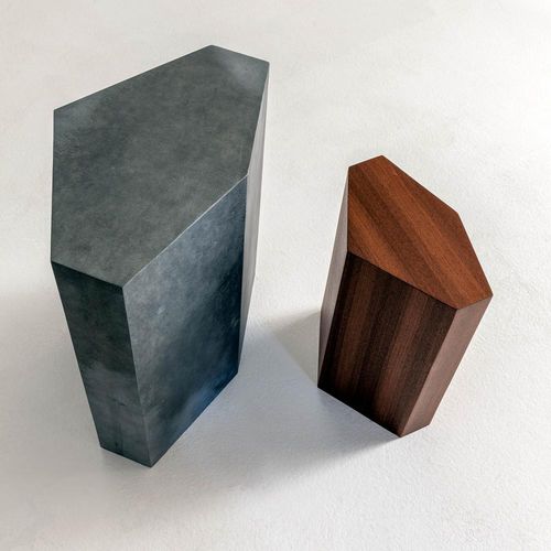 Современный вспомогательный столик - Imperfetto  - LAURAMERONI - из мрамора / с основанием из мрамора / круглый