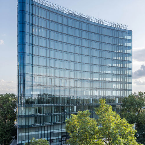 Стеклянная панель для безопасности - TAILOR-MADE - AGC Glass Europe - слоистая / с настилом / цветная