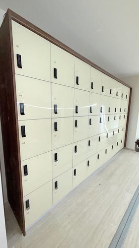 Шкафчик для раздевалки из меламина - ETOILE / 5 portes superposées en verre - GEKIPS - из стекла / RFID / с кодом