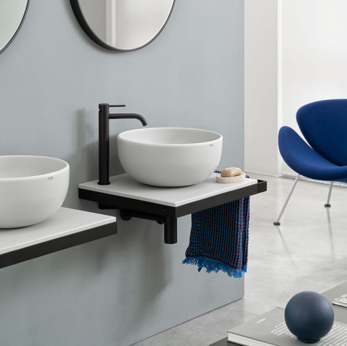 Столешница для раковины из керамики - MULTIPLO - Ceramica Cielo - со встроенными полотенцесушителями