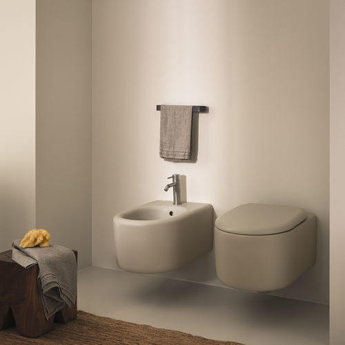 Подвесной унитаз - Itaca 349 - Ceramica Cielo - из керамики / для бытового использования / овальный