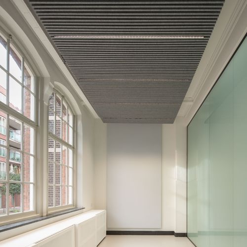 Подвесной потолок из фетра - HeartFelt&reg; Groove - Hunter Douglas Architectural - из плит / из реек / для интерьера
