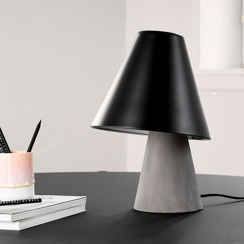 Настольная лампа - ARMSTRONG - Frandsen Lighting - из ткани / из бетона / современная