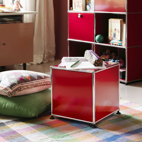 Современный вспомогательный столик - USM Haller - USM Modular Furniture - из металла / с основанием из металла / квадратный