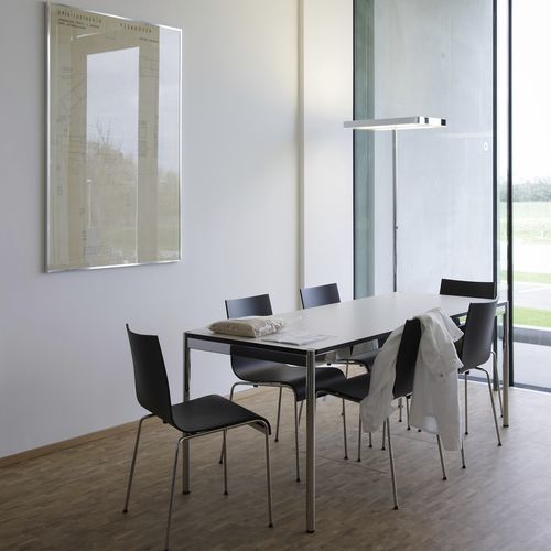 Современный стол для собраний - USM Haller - USM Modular Furniture - из МДФ / с основанием из металла / прямоугольный