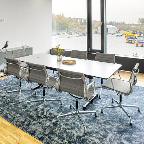 Современный стол - USM Kitos - USM Modular Furniture - из ламината / с основанием из металла / прямоугольный