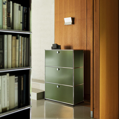 Высокий буфет - USM Haller - USM Modular Furniture - современный / из металла / с распашными дверями