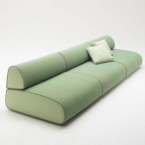 Современный диван - OLA - PAOLA LENTI - для сада / из ткани / 3 места