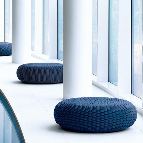 Современный пуф - SHELL - PAOLA LENTI - из полиуретана / круглый / для сада