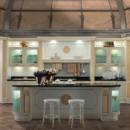 Классическая кухня - FIRENZE - Torchetti Cucine - из дерева / островного типа / с ручками