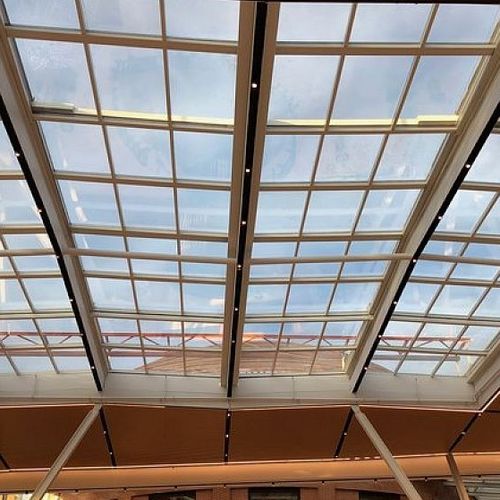 Стеклянная крыша из металла - SUNROOF - Libart Enclosure Systems - из поликарбоната / механизированная / выдвижная