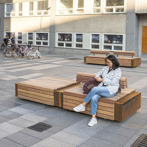 Современная общественная скамейка - SOLID SEAT BLOCKS - Streetlife - из кортеновской стали / из стали, покрытой порошком / из дерева