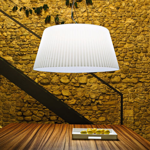 Подвесная лампа - LAMPA-DARIA - SERRALUNGA - из полиэтилена низкой плотности (ПЭВД) / современная / для наружного применения