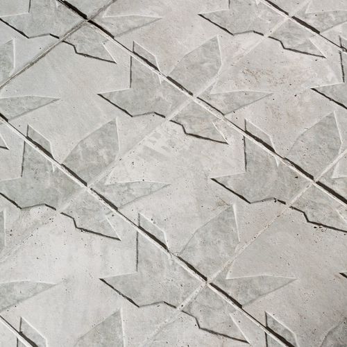 Напольная плитка из бетона - DIAGONAL - Escofet - для наружного применения / текстурированная / рельефная