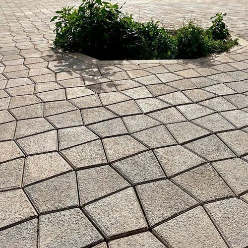 Напольная плитка из бетона - XARXA - Escofet - из композита / для наружного применения / с возможным проездом транспорта