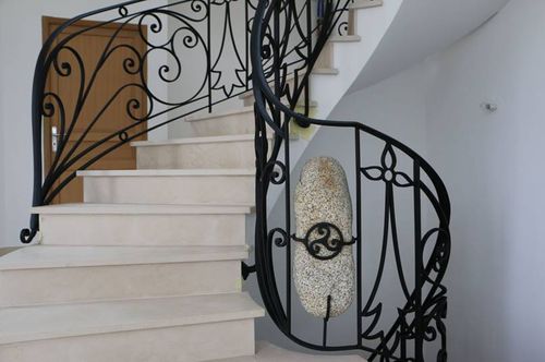 Ступень из натурального камня - Moleanos LR  - LUSOROCHAS NATURAL STONE