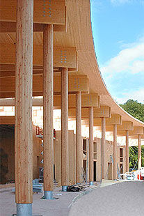 Столб из дерева - ORSCHOLZ - HESS TIMBER - деревянный ламинат