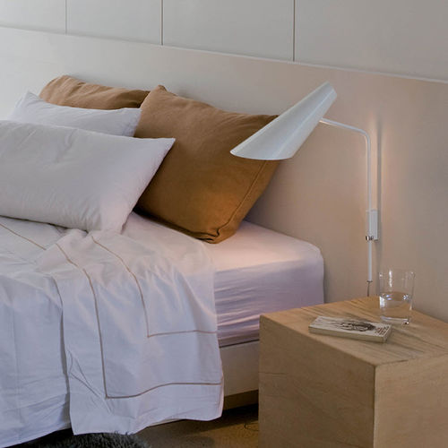 Современный настенный светильник - I.Cono - VIBIA LIGHTING - для интерьера / из поликарбоната / конический