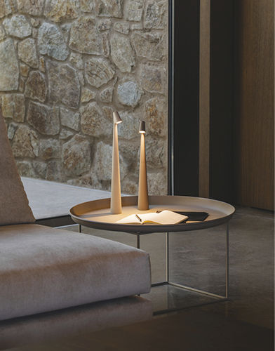 Настольная лампа - Africa - VIBIA LIGHTING - номад / из алюминия / из поликарбоната
