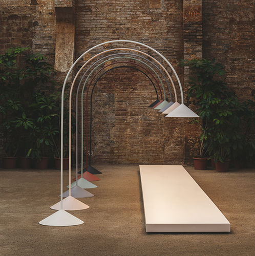 Напольная лампа - Out - VIBIA LIGHTING - из алюминия / из нержавеющей стали / современная