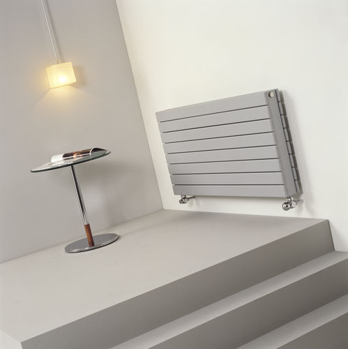 Радиатор на горячей воде - PANEL PLUS - JAGA - 751 w...1000 w / 1001 w...1500 w / 501 w...750 w