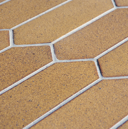 Каменная напольная плитка из керамики - NAVETA NATURAL - TERRAKLINKER - GRES DE BREDA - из терракоты / матовая / для интерьера