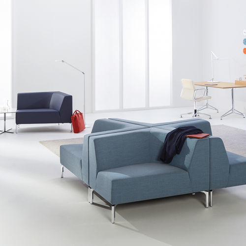 Угловой диван - TANGRAMIS5  - Interstuhl Büromöbel GmbH & Co. KG - современный / из ткани / коричневый