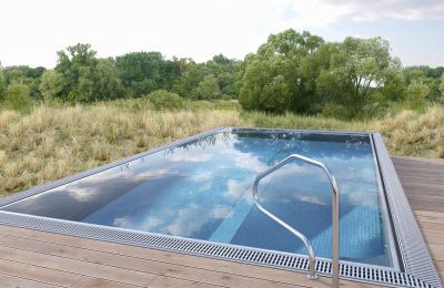 Бассейн в полном комплекте - MARINE  - luxe-pools - переливной / для наружного применения / полузаглубленный