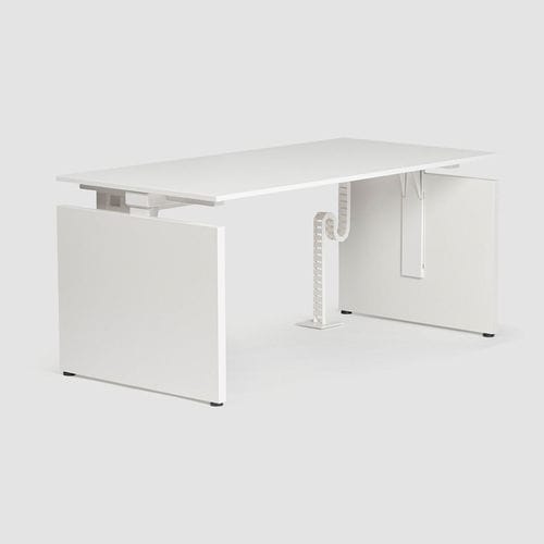 Напольный рабочий стол - CLASSIC - Bene GmbH - индивидуальный / современный / из фанерованной древесины