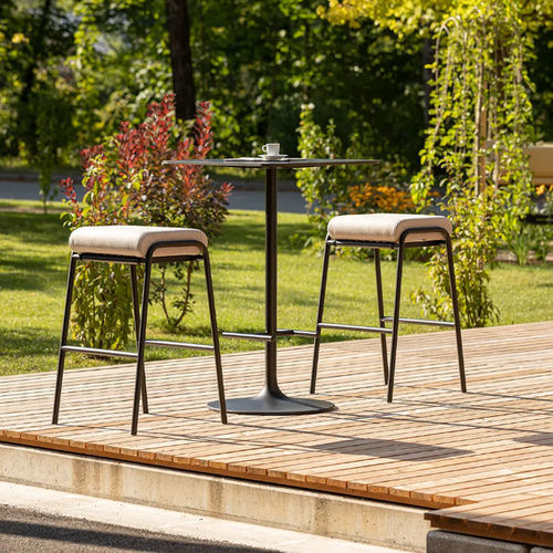 Современный высокий стол для еды стоя - CASUAL Outdoor Table high - Bene GmbH - из стали, покрытой порошком / с основанием из термолакированной стали / прямоугольный