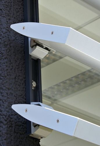 Солнцезащитное устройство алюминий - Icarus Quickfix vertical ICL.150 - RENSON - для фасада / вертикальное / горизонтальное