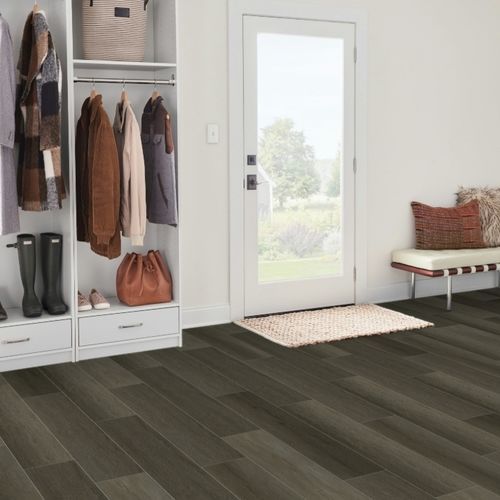 Упругое напольное покрытие - STORMY NIGHT  - Armstrong flooring - виниловое / для интерьера / для гостиной