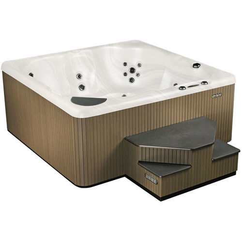 Каркасная спа-ванна - 380 - Beachcomber Hot Tubs - квадратная / 7 мест / из дерева