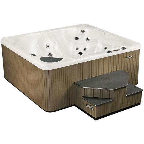 Каркасная спа-ванна - 360 - Beachcomber Hot Tubs - квадратная / 6 мест / из дерева