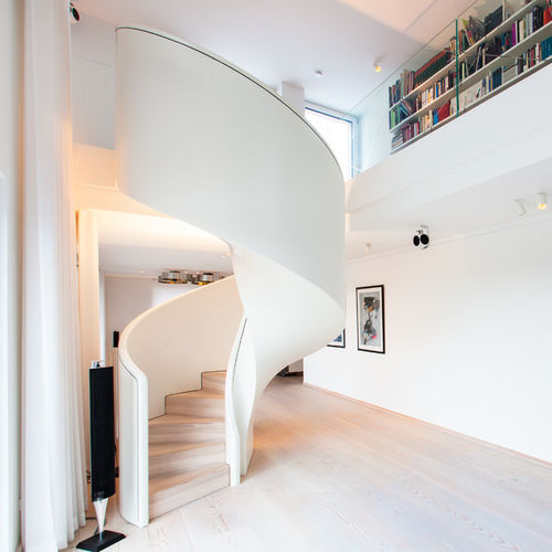 Спиральная лестница - Modern helical staircase - Siller Stairs - с деревянными ступеньками / деревянная конструкция / для бытового использования
