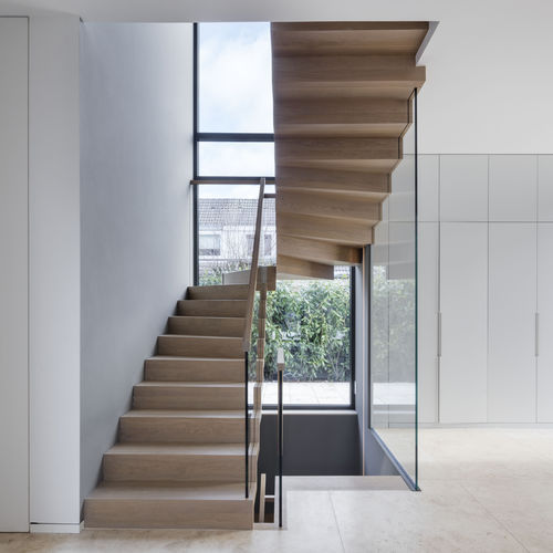 Лестница с поворотом на 180° - MODERN ZIG ZAG - Siller Stairs - с деревянными ступеньками / из дерева / для бытового использования
