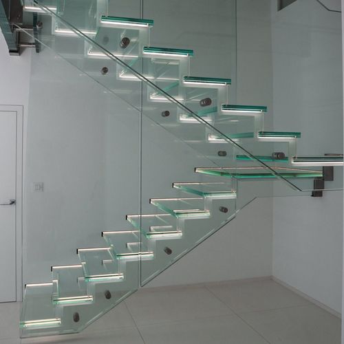 Лестница с поворотом на 180° - LONDRA 1 - floating all glass design stair - Siller Stairs - со стеклянными ступеньками / стеклянная конструкция / для бытового использования