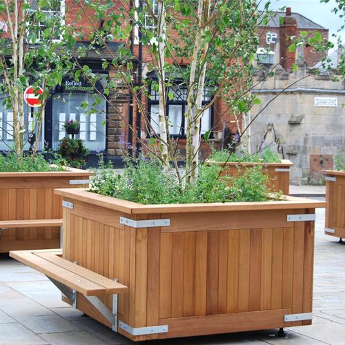 Кадка для садовых растений из стали - CASTLETON  - Street Design - из дерева / квадратная / со встроенной скамьей