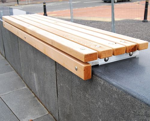 Современная общественная скамейка - BATHGATE - Street Design - из металла / настенная