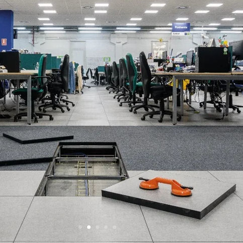 Виниловое напольное покрытие - HPV LIDER EXTRANOVO - ACCESS FLOOR POLYGROUP - для интерьера / для офиса / промышленное