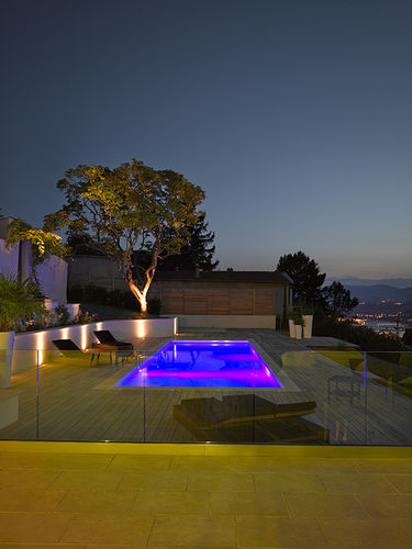 Бассейн для наружного применения - PISCINE ECLAIRAGE LEDS LYON - PISCINES CARRE BLEU - для гостиницы / заглубленный / из бетона